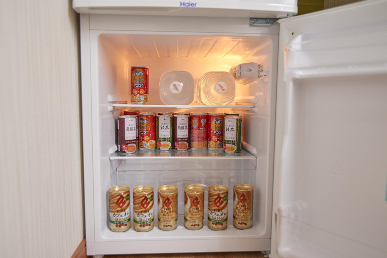 Food & Drinks, 6min to Shinjuku by JR/3min walk to Shin-Okubo St., Shinjuku