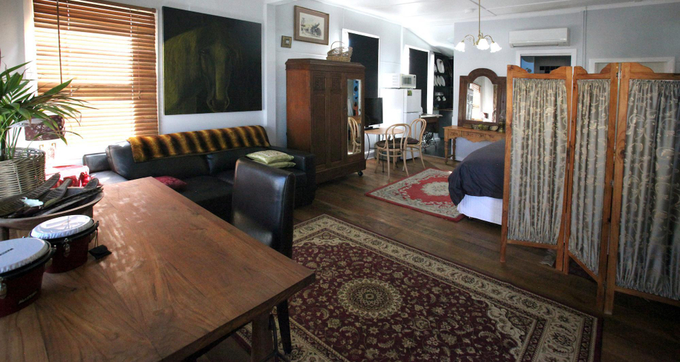 Others 4, Wallace Lodge - beautiful Braidwood PID-STRA-16871, Palerang - Pt B