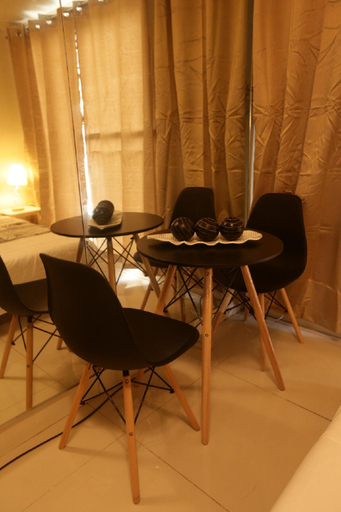 Bedroom 3, A2J Executive Studio Suite near Skyranch & Malls, Tagaytay City