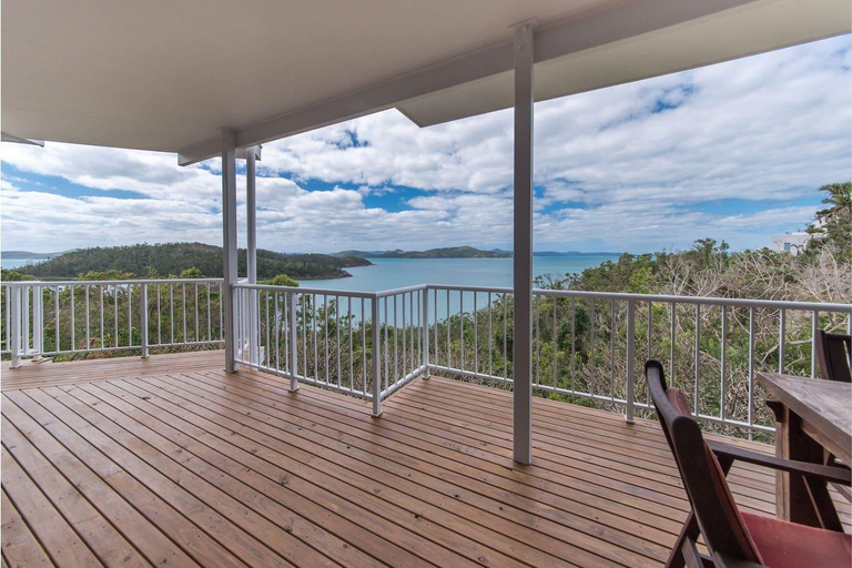 Others 4, Picturesque on Passage - sleeps 20!, Whitsunday