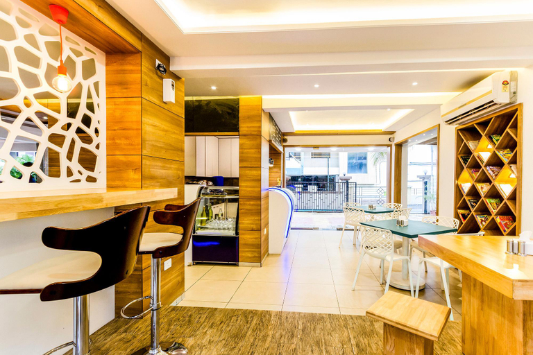 Public Area 3, FabHotel Imperio, Pune