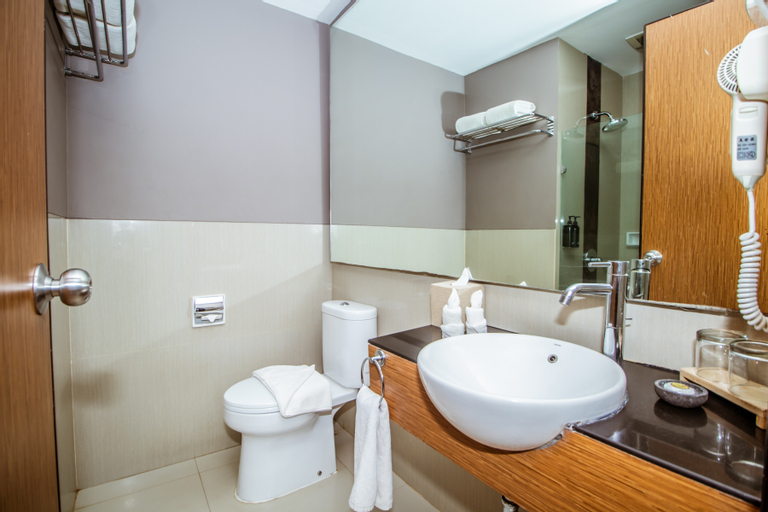 Bathroom 1
