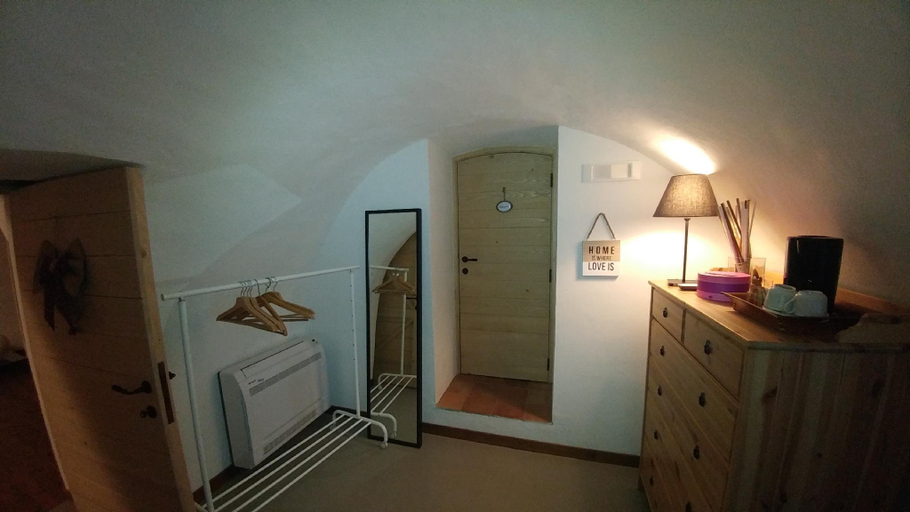 Bedroom 2, Dimora Aganoor the guesthouse - a few steps from the Divine, Salerno