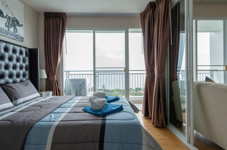 Hua Hin 2 Bedrooms Panorama Sea View Top Floor, Cha-Am