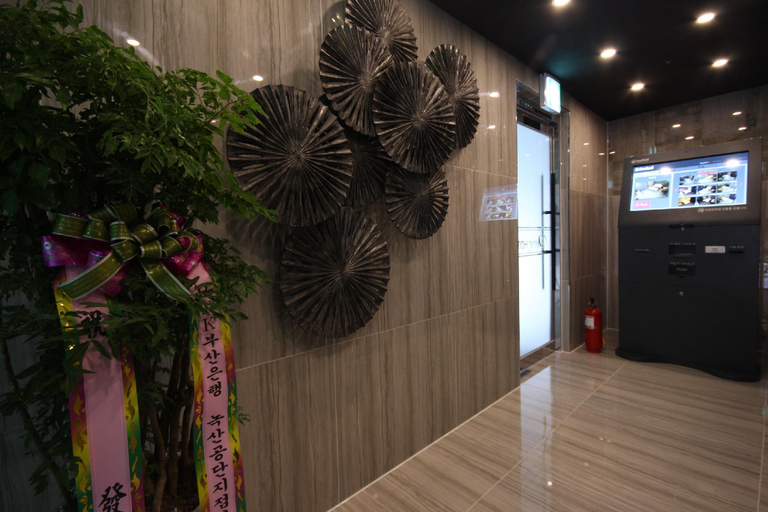 Others 5, Ulsan Samsan Dove, Jung