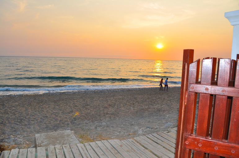 Others 4, Beachfront Vacation Home eftichia, Ionian Islands