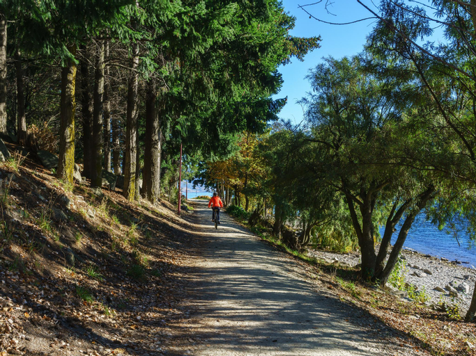 Others 4, Highland Views, Queenstown-Lakes