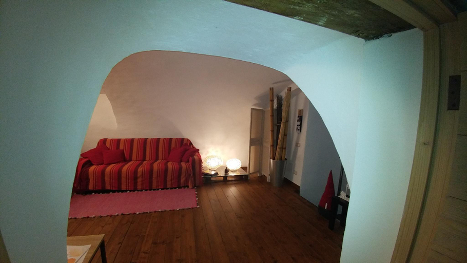 Bedroom 2, Dimora Aganoor La Foresteria, Salerno