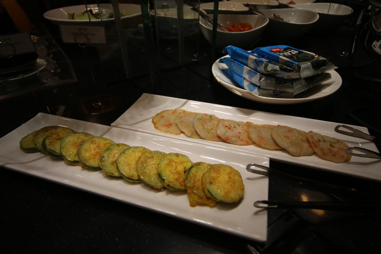 Food & Drinks 5, Noblestay Hotel, Buk