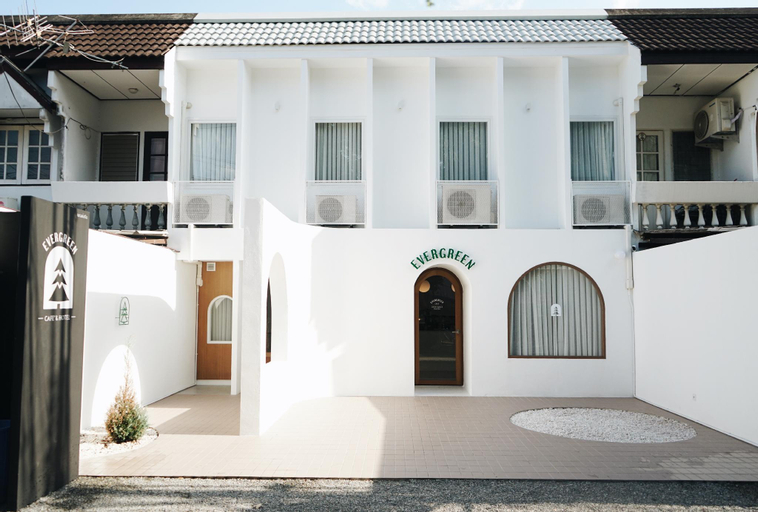 Evergreen Cafe and Hotel, Muang Chiang Mai