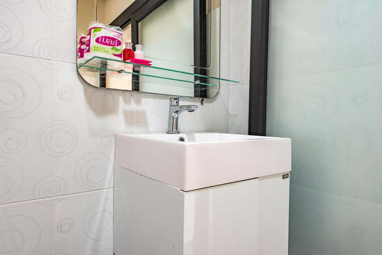 Bathroom 3, Hanoii House, K. Ko Kut