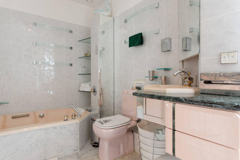 Bathroom 4, Juan Les Pins Near Cannes Beaches 1820 Guests, Alpes-Maritimes