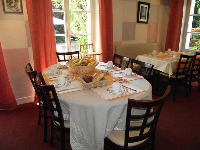 Food & Drinks 4, Cit Hotel Avallon Vauban, Yonne