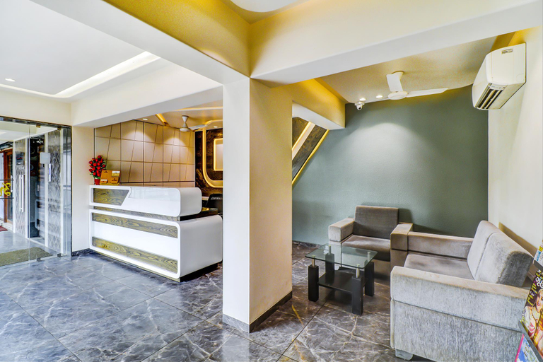 Public Area 5, Palliate, Ahmadabad
