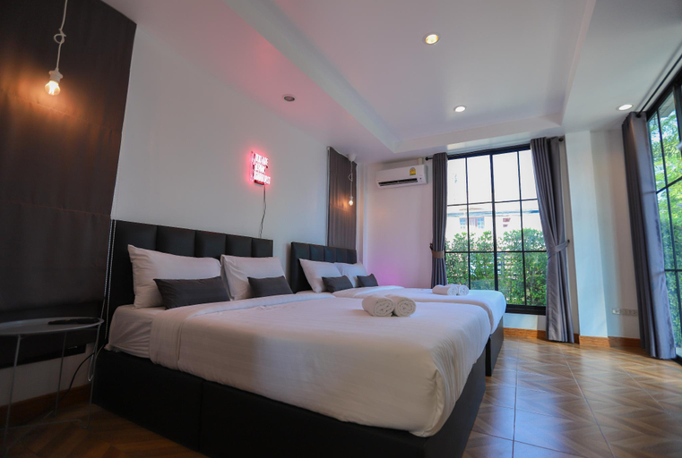 Bedroom 2, Ban Amphur Pool Villa, Sattahip