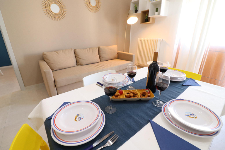 Food & Drinks 5, Holiday House Nike Otranto 4 guests, Lecce