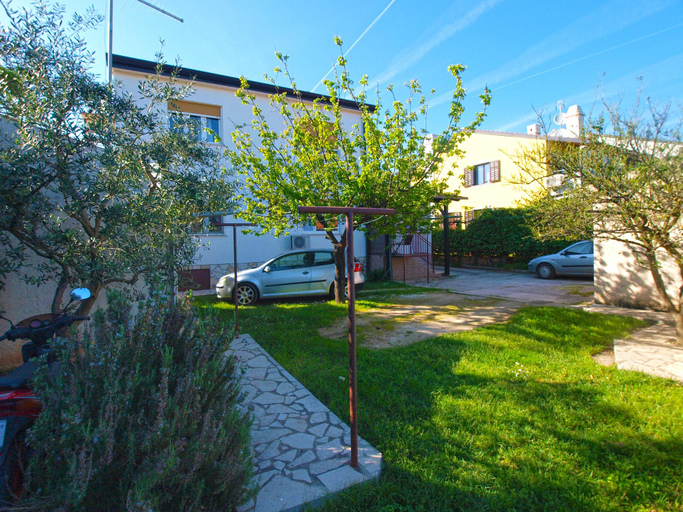 Others 4, Apartment 1576, Medulin