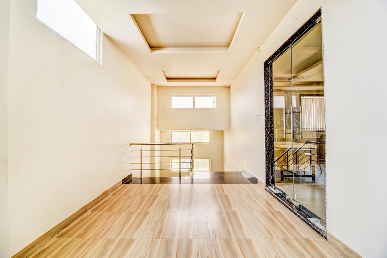Public Area 2, Fabhotel Solitaire Inn, Kanpur Nagar