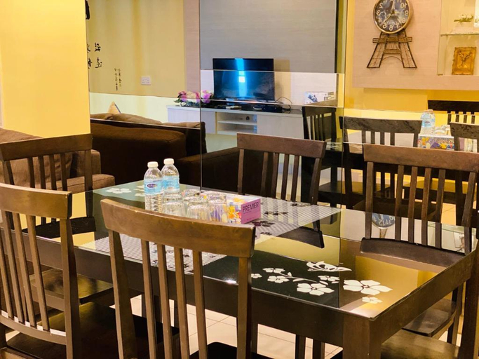 Food & Drinks 5, Hejmo Suites, Penang Island