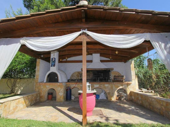 Others 4, Villa Sunshine, Ionian Islands