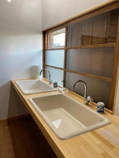 Bathroom 3, Numazu Rider House Shinchan, Numazu