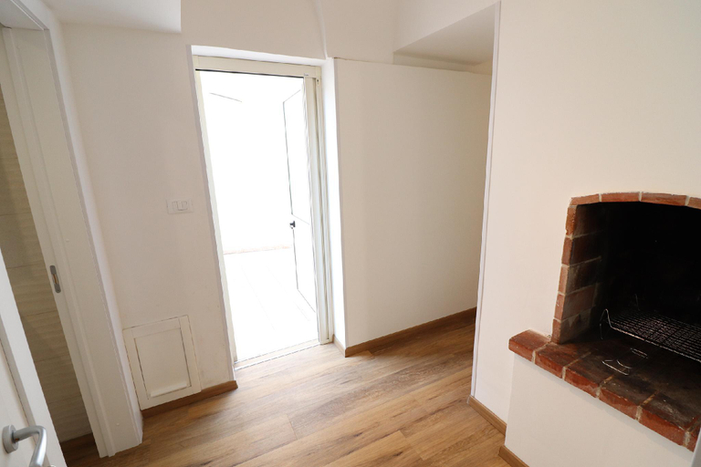 Others 4, Historic Apartment In Centre With Terrace, Wi-fi Air Conditioning Pets, Lecce