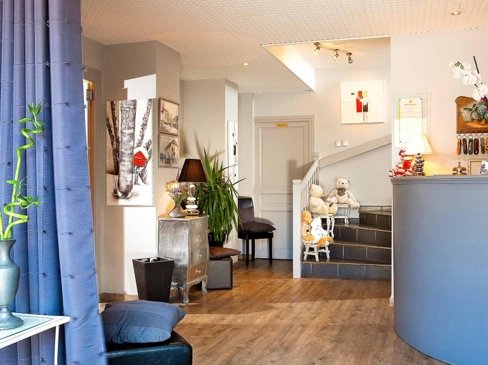 Public Area 2, Hôtel Blanc, Haute-Savoie