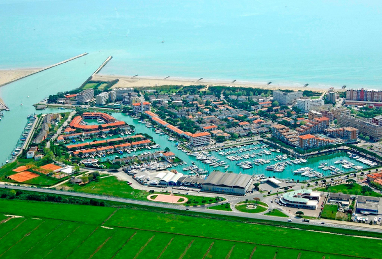 Others 3, Splendid two-room apartment for 6 people facing the sea, Venezia