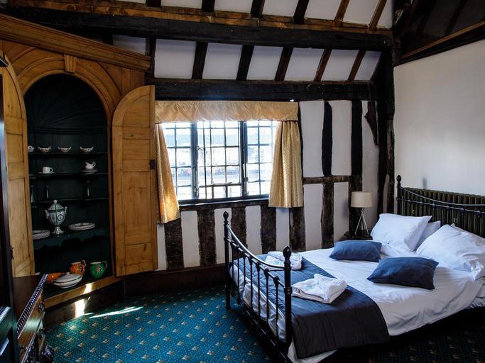 Bedroom 2, Old Crown Hotel, Birmingham