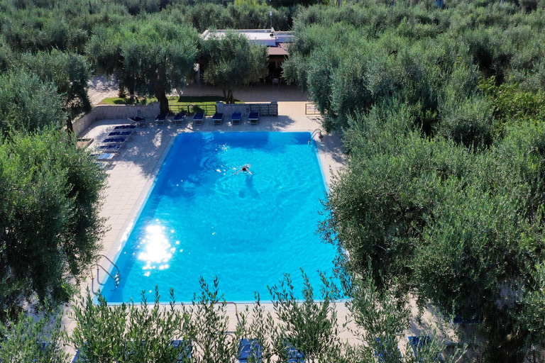 Sport & Beauty 2, Apartment ulivo with pool and private beach, Foggia