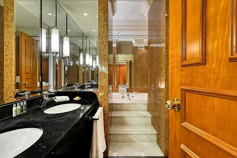 Bathroom 4, The Landmark Nicosia