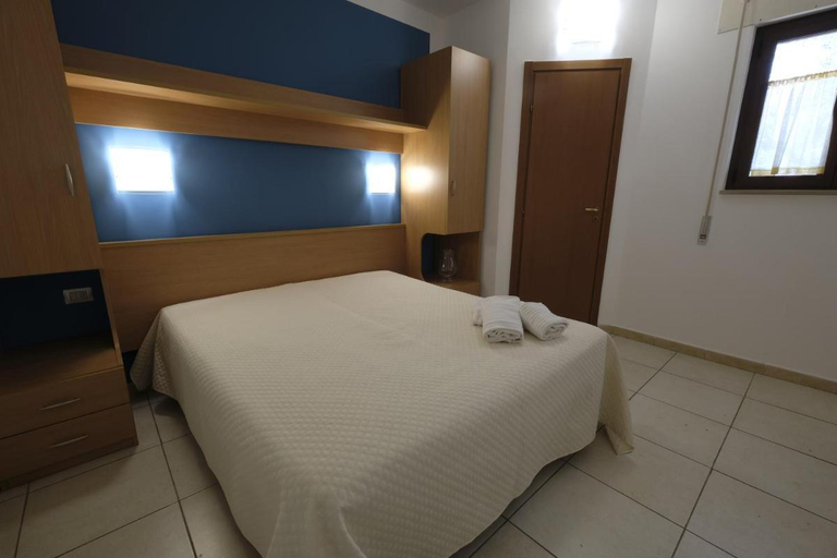 Bedroom 3, Apartment ulivo with pool and private beach, Foggia