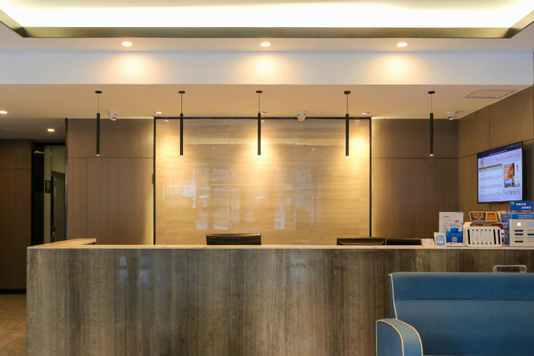Others 4, 7 Days Premium Changchun Renmin NorthEast Normal University Pingquan Road, Changchun