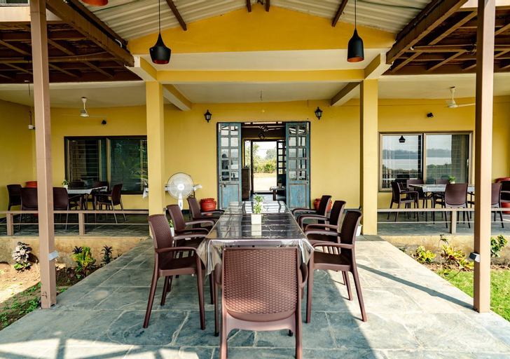 Food & Drinks 2, The Satpura Panchtatva Villa, Hoshangabad