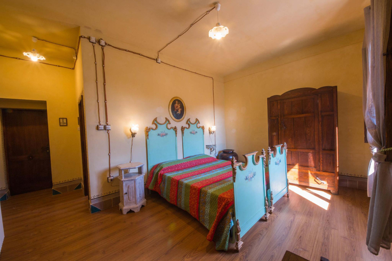 Bedroom 1, Bell Apartment 24 people, Arezzo