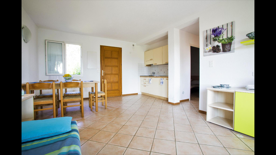 Bedroom 2, Studio apartment for 23 people 150 m from the sea from 39 day, Haute-Corse