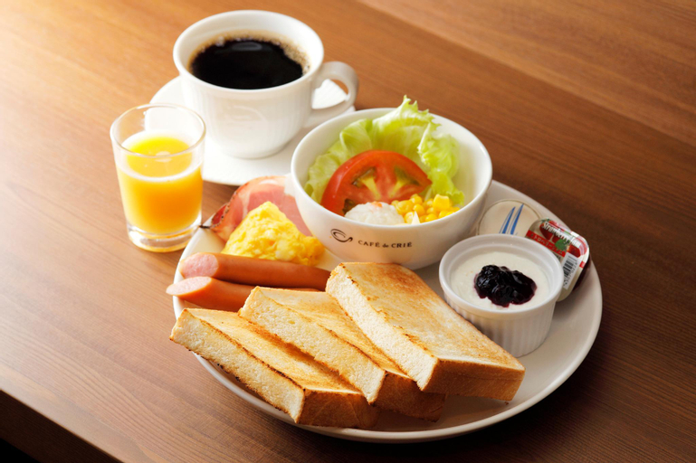 Food & Drinks 7