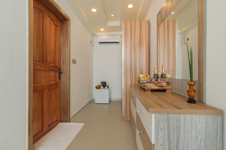 Others 4, Lodger Guest House