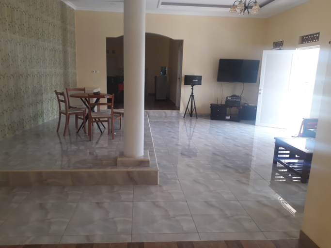 Others 3, Villa Crista Puncak, Cianjur