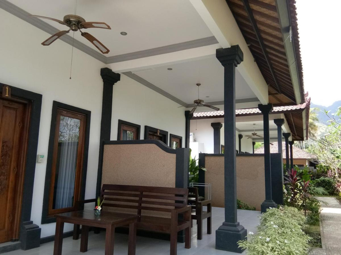 Others 5, Puri Batu Inn, Buleleng