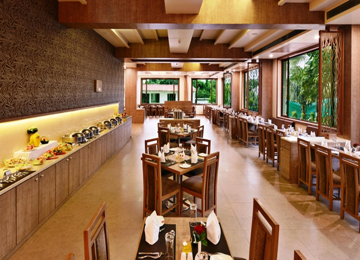Food & Drinks 5, Sarovar Portico Gir, Gir Somnath