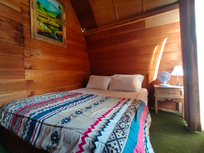 Bedroom 2, Bintang Danu Camp, Bangli