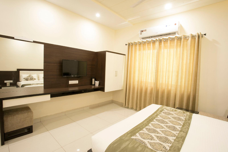 Bedroom 2, Hotel Fortune Plaza, Ajmer