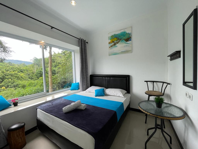Bedroom 30