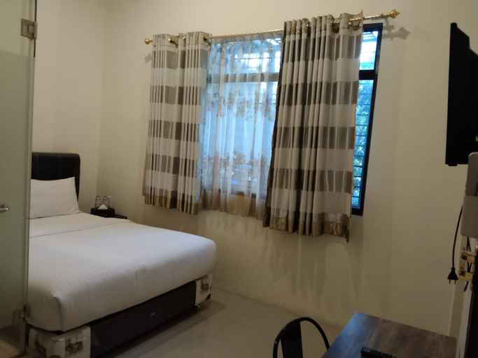 Bedroom 11