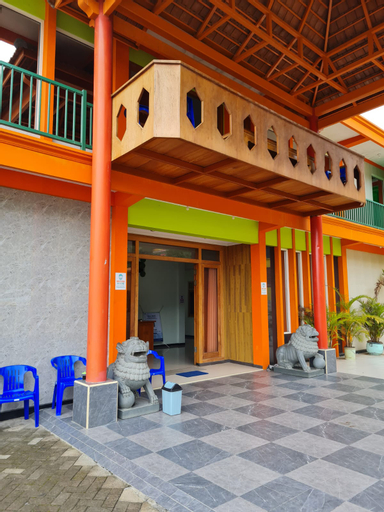 Exterior & Views 2, Penginapan Pleren Lawu, Magetan