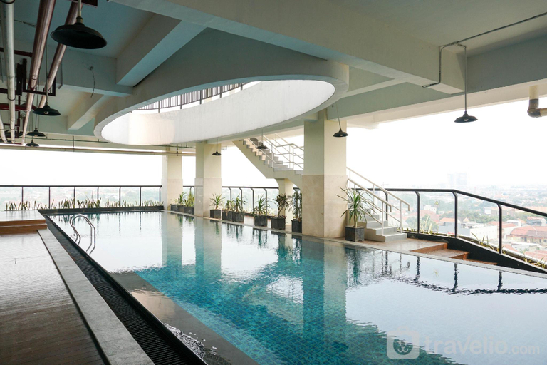 Sport & Beauty 4, Cozy 1BR With Sofabed at Atlanta Apt By Travelio, Depok