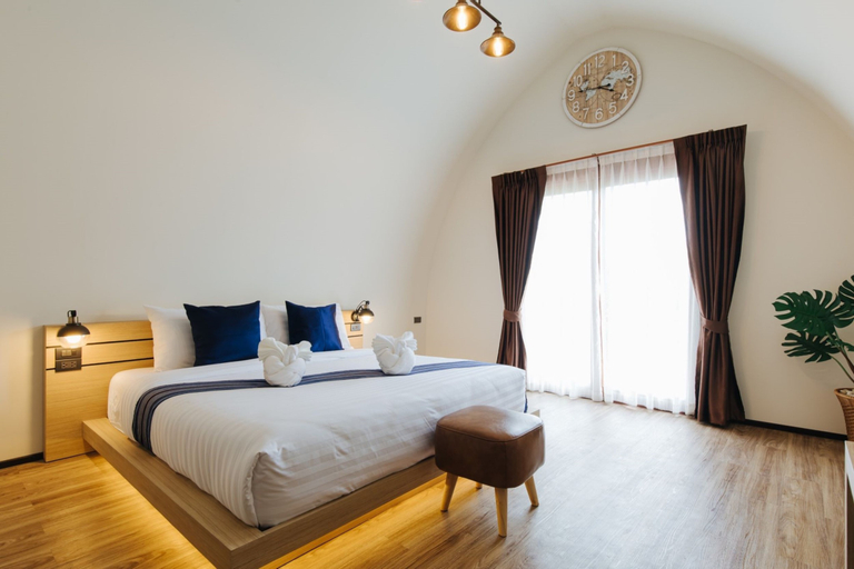 Bedroom 8