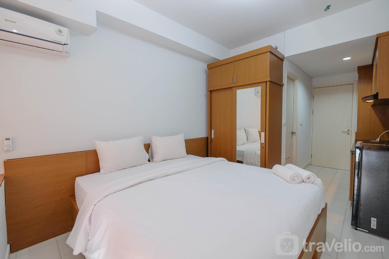 Bedroom 4, Comfort Studio Apt at Patraland Urbano By Travelio, Bekasi