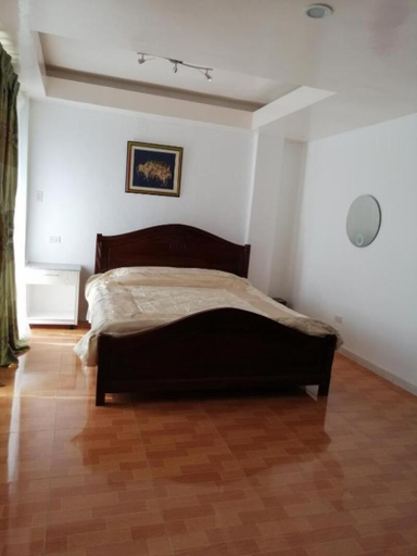 Bedroom 2, Marlene's Hilltop Villa - 1BR Apt #4, Balamban